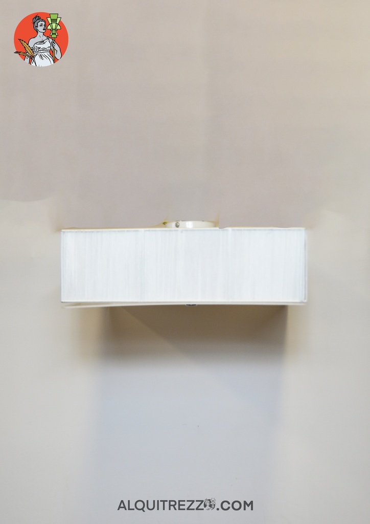 LÁMPARA DE TECHO CUADRADA BLANCA